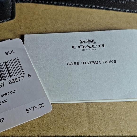 New Coach Wallets - Picture 3 of 3